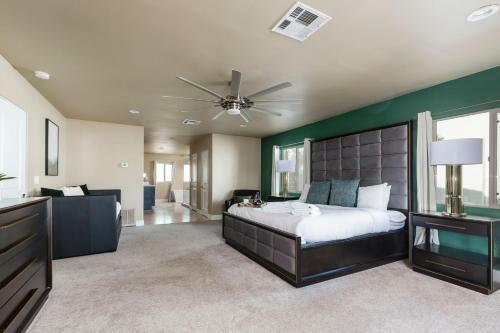 Scottsdale - 12651 N 65th Place