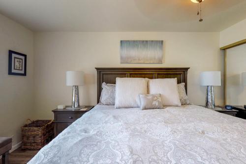 2 Bed 2 Bath Vacation Home In Scottsdale