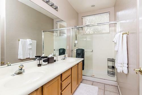 Apartamentos Arroyo Madera 119 3br Townhome By Casago
