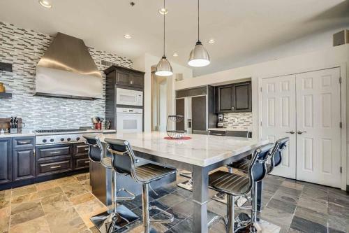 Luxury Home With Views In Mcdowell Mountain Ranch
