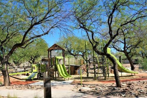 Luxury Home With Views In Mcdowell Mountain Ranch