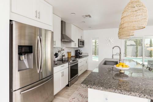 Scottsdale - 8738 E Rose Lane