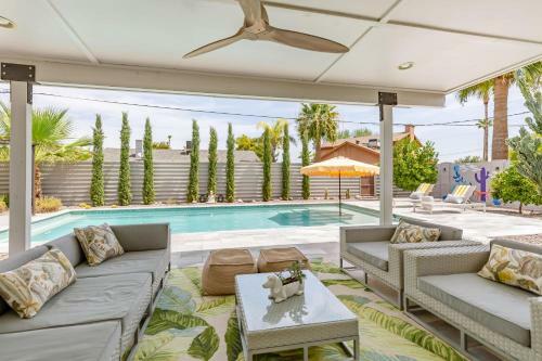 Scottsdale - 8738 E Rose Lane