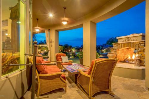 Scottsdale - 8334 E Nightingale Star Dr