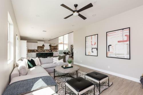 Scottsdale - 3732 N 68th St