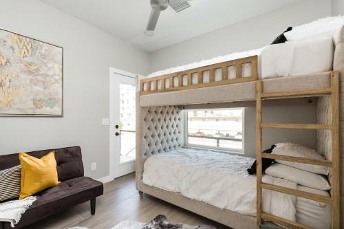 Scottsdale - 3732 N 68th St