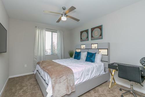 Apartamento Tpc And Kierland Commons 2 Miles-overlooking Luxury Pool-with Parking