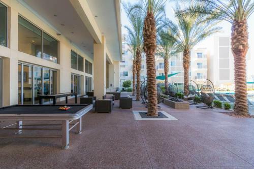 Apartamento Tpc And Kierland Commons 2 Miles-overlooking Luxury Pool-with Parking