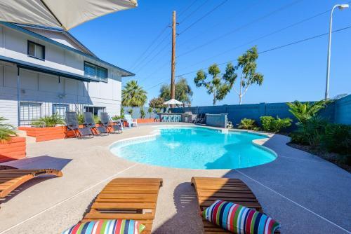Casa Paradise Blue Home