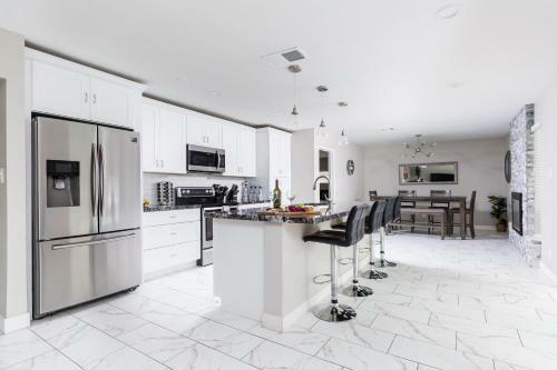 Scottsdale - 6425 E Cambridge Ave