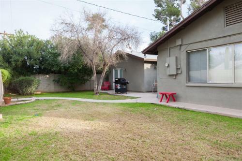 6552 E 2nd St, Scottsdale