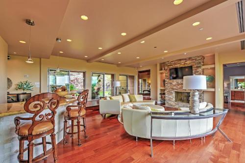 Sleek Paradise Valley Home With Private Acre And Views