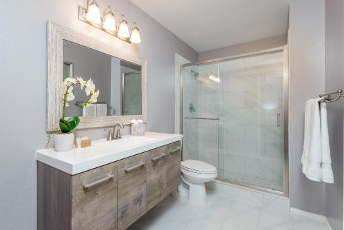 Casa Blanca Home