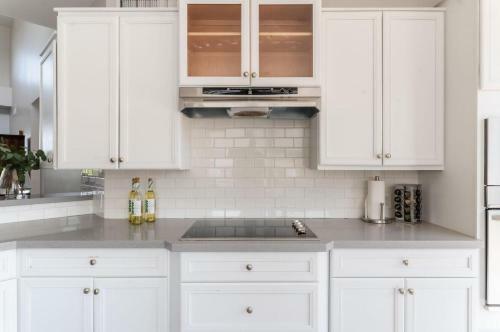 N 75th St #202 - Ivory II