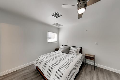 8115edge Home