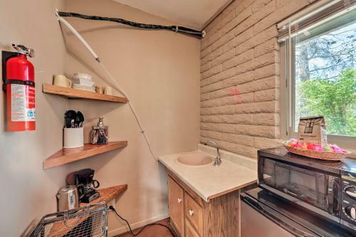 Apartamento Eclectic West Sedona Studio With Red Rock Views