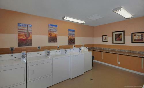 Red Rock Retreat 1br By Casago