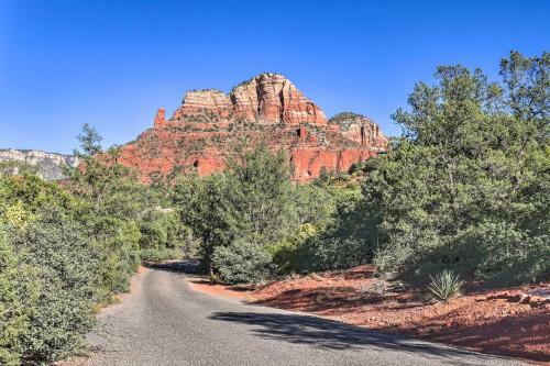 Luxe Sedona Retreat With Gorgeous Red Rock Views!