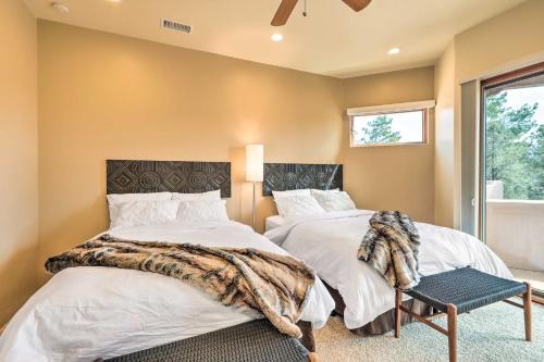 Spacious And Modern Sedona Abode With Fire Pit!