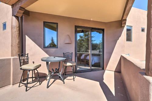 Spacious And Modern Sedona Abode With Fire Pit!