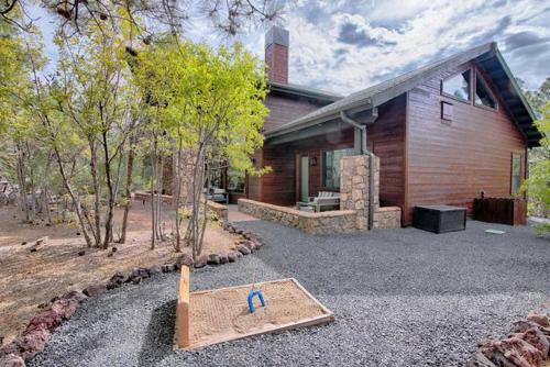 The Cabin Home