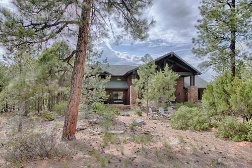 The Cabin Home
