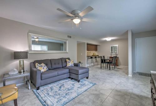 Remodeled Tempe Apt With Shared Pool About 4 Miles To Asu
