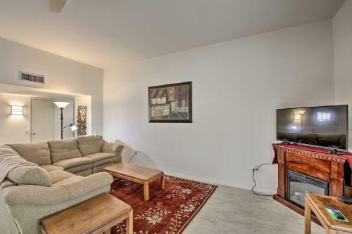Golfing And Hiking Oasis In Sun City - Pets Welcome!