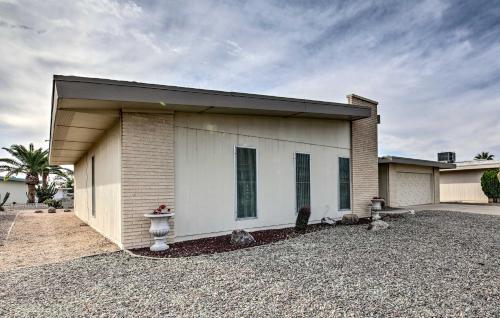 Golfing And Hiking Oasis In Sun City - Pets Welcome!