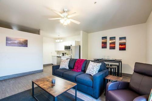 Vistas 202- Modern Sierra Vista 1bd Great Location