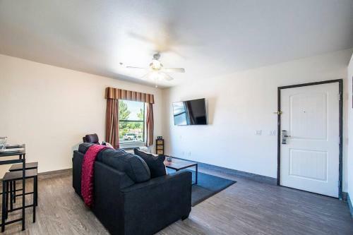 Vistas 202- Modern Sierra Vista 1bd Great Location