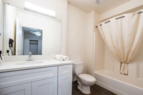 Vistas 202- Modern Sierra Vista 1bd Great Location