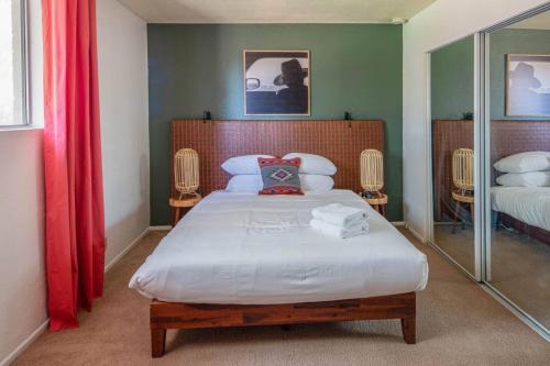 Spacious 5br Home In Tempe By Wanderjaunt