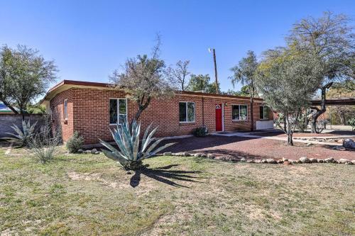 Family-friendly Escape Downtown Tucson 4 Mi!