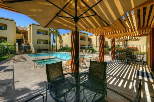 Foothills Getaway