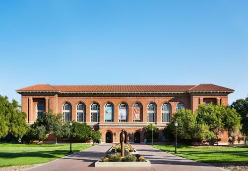 Hotel Graduate Tucson