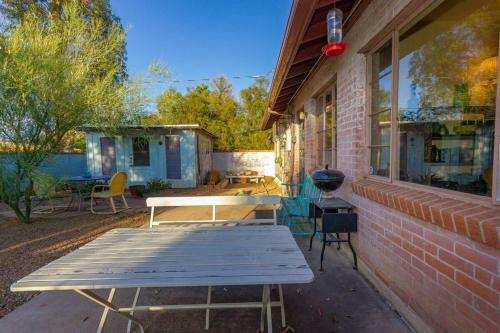 Readers Holmes 2br By Casago