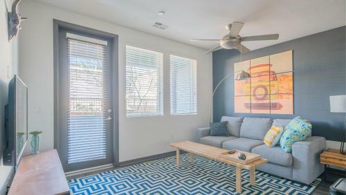 Wanderjaunt - Tempe Luxury Apartments