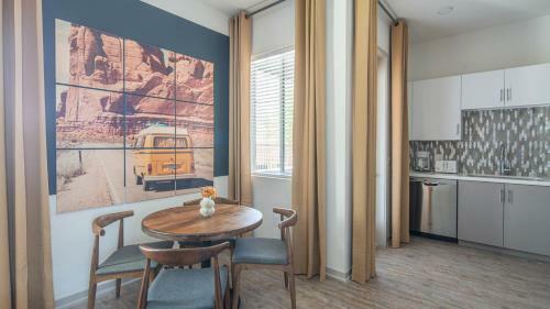 Wanderjaunt - Tempe Luxury Apartments