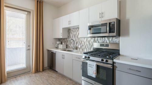 Wanderjaunt - Tempe Luxury Apartments