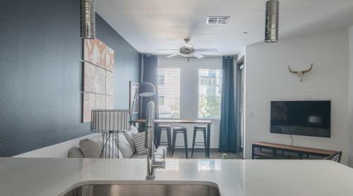 Wanderjaunt - Tempe Luxury Apartments