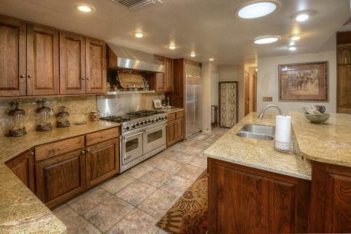 Tucson Home By Nature Preserve Perfect For Hiking