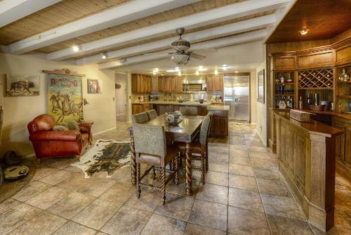Tucson Home By Nature Preserve Perfect For Hiking