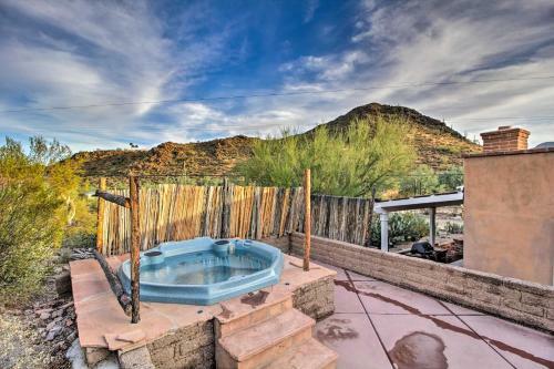 Esperanza - Quaint Tucson Home With Hot Tub And Patio