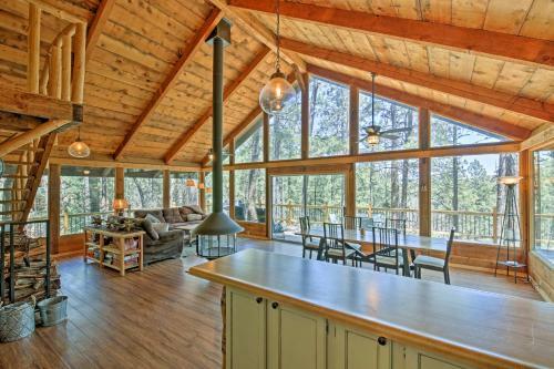 Rustic Prescott Cabin With Loft And 1,000-sq-ft Deck!