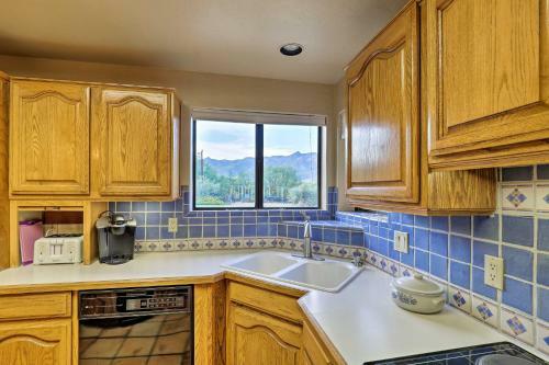 Tucson Home With Pool - 9 Mi To Saguaro Natl Park!