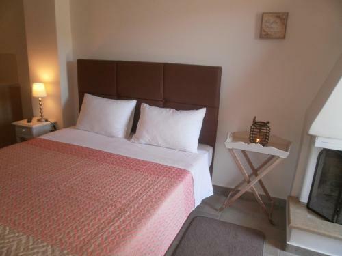 Hostal To Pandoxeio Tis Rinas