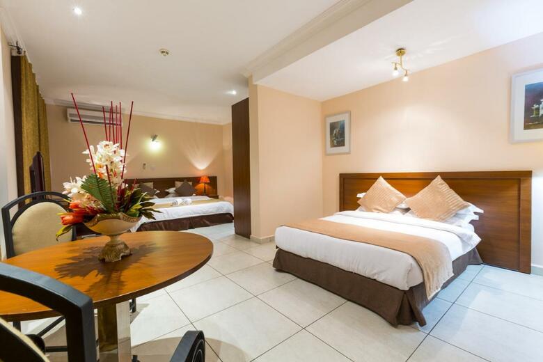 Midindi Hotel