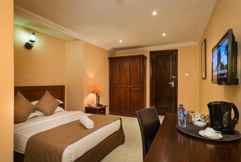 Midindi Hotel