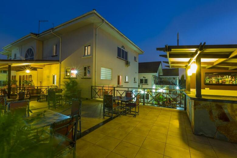 Midindi Hotel